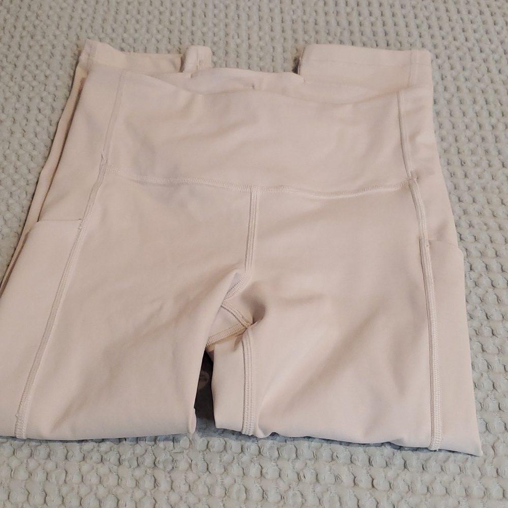 Athleta Ultimate Stash Pocket Capri Leggings Size XS